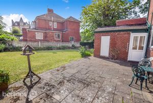 Photo 19- click for photo gallery